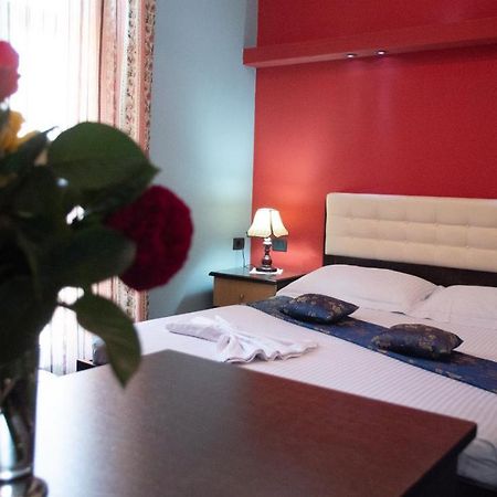 Alvero Hotel Пермети Экстерьер фото