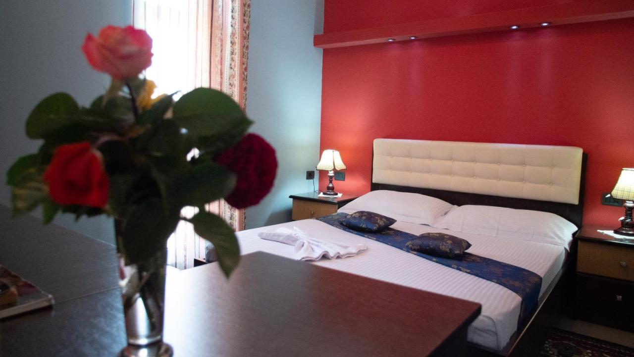 Alvero Hotel Пермети Экстерьер фото
