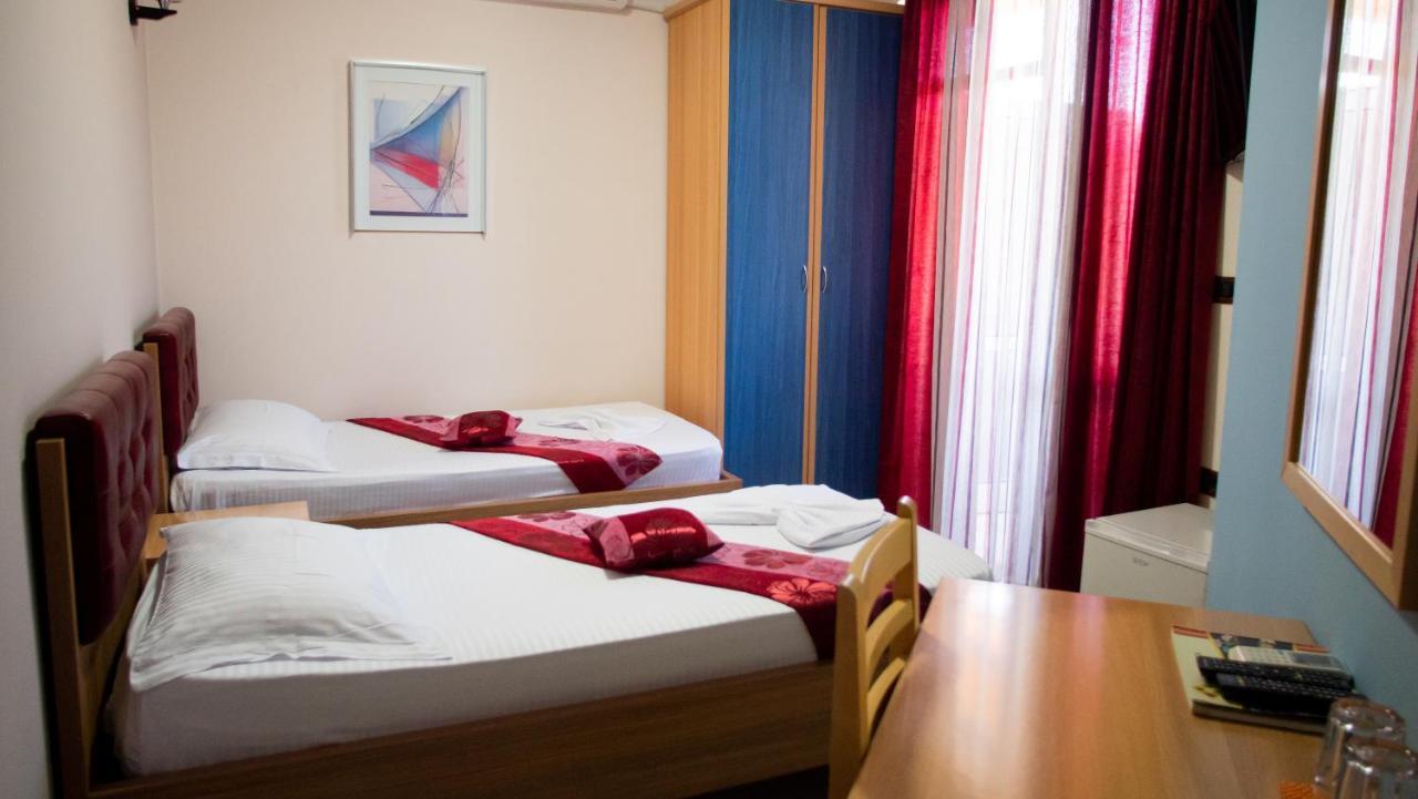 Alvero Hotel Пермети Экстерьер фото