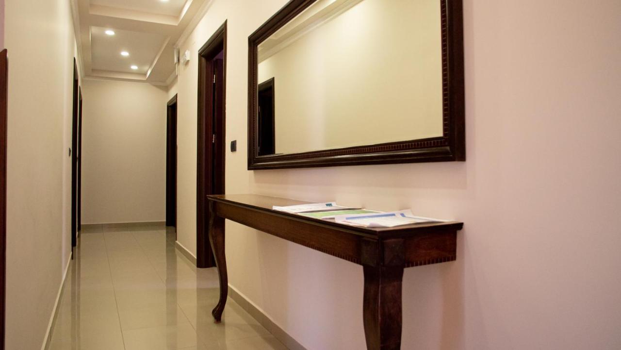 Alvero Hotel Пермети Экстерьер фото