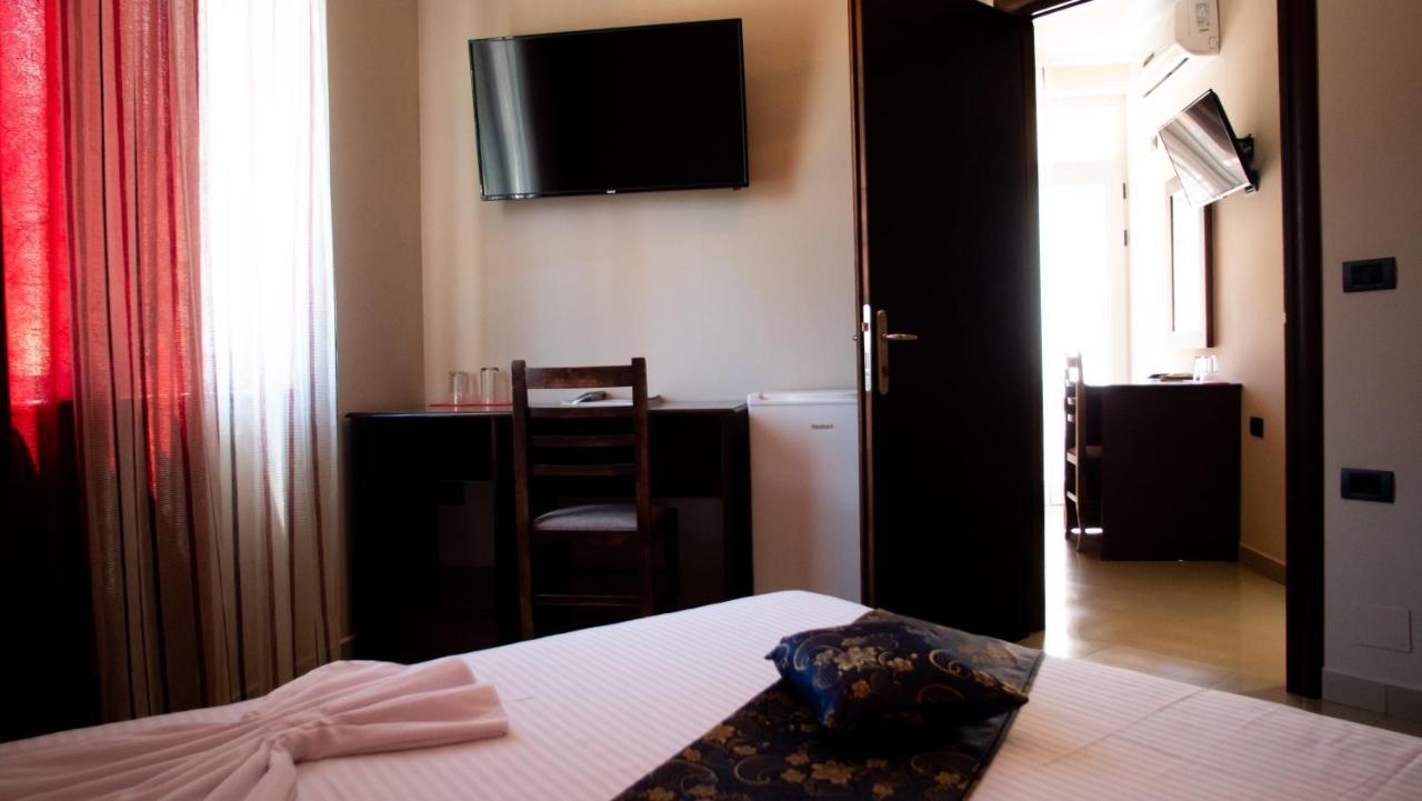 Alvero Hotel Пермети Экстерьер фото