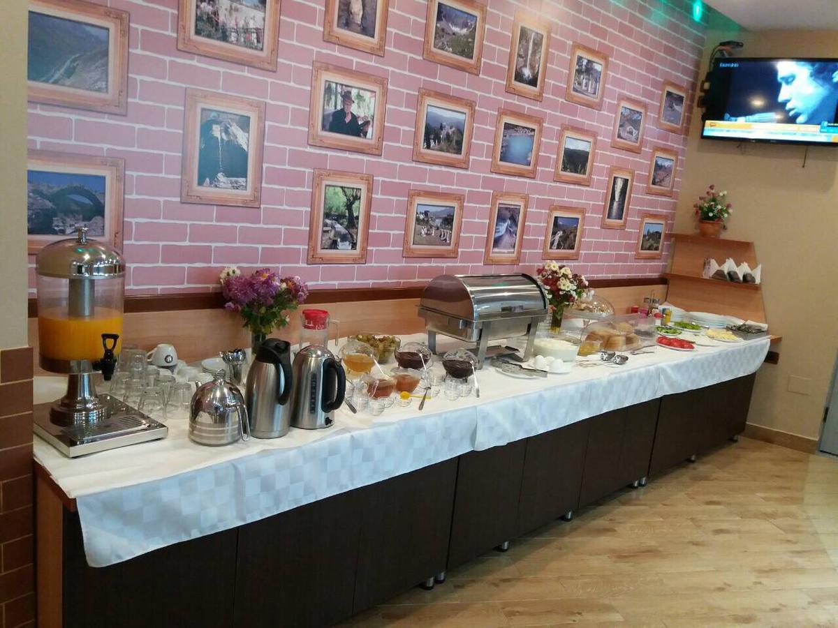 Alvero Hotel Пермети Экстерьер фото